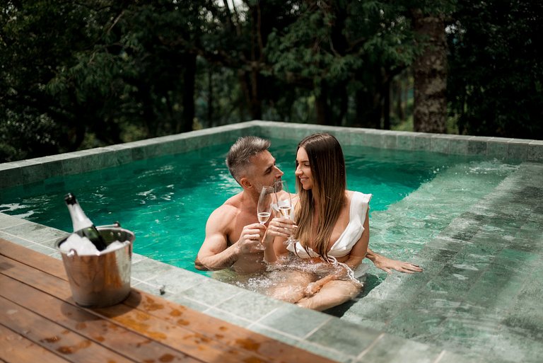 Casa no Vale com vista incrível próximo a Gramado